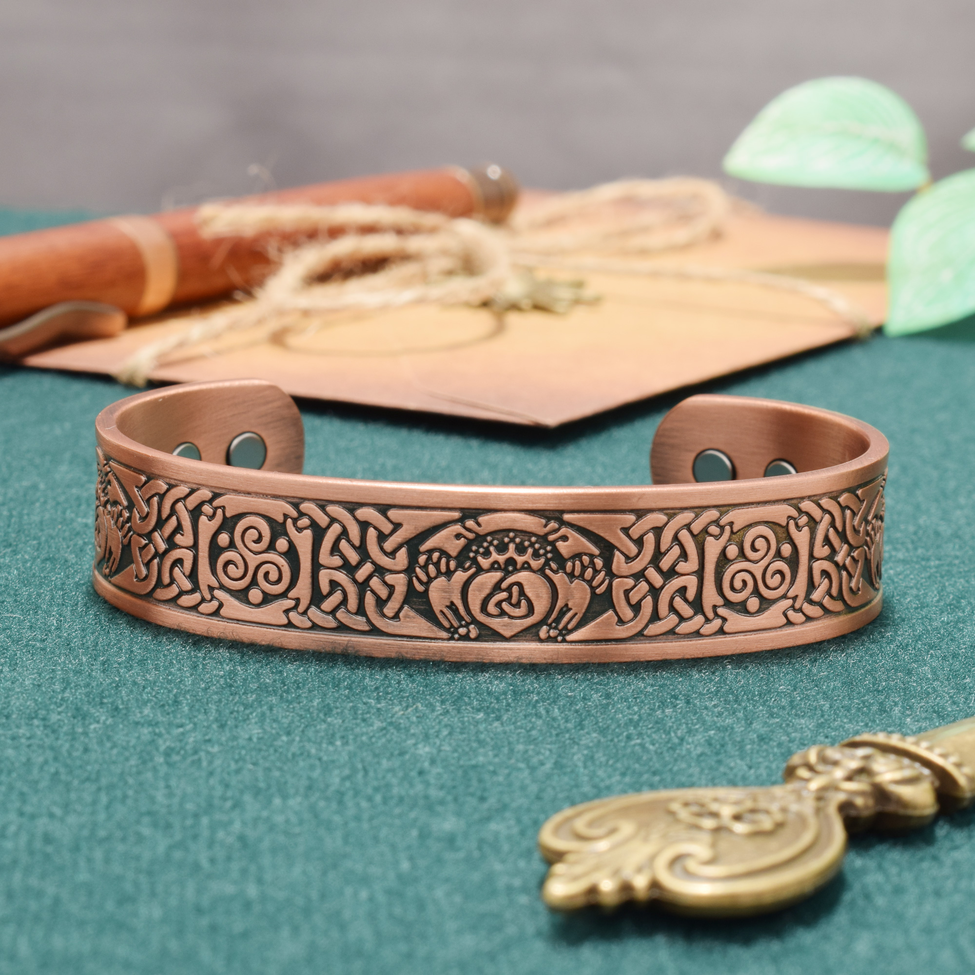 Pure Copper Magnetic Bracelet with Neodymium Magnets for Natural Pain Relief Mens Womens Celtic Bangle – Claddagh (CDH) - Image 2