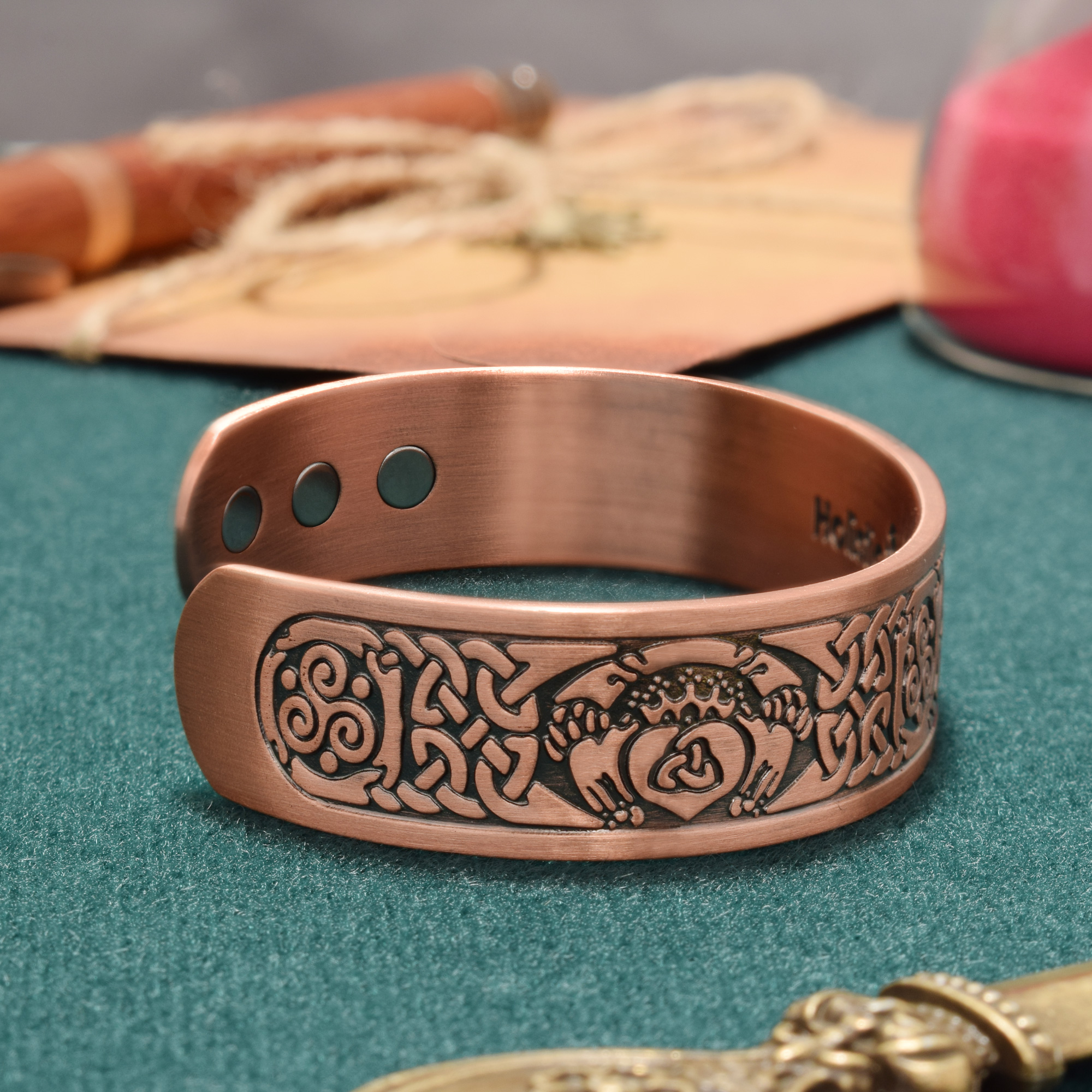 Pure Copper Magnetic Bracelet with Neodymium Magnets for Natural Pain Relief Mens Womens Celtic Bangle – Claddagh (CDH) - Image 5